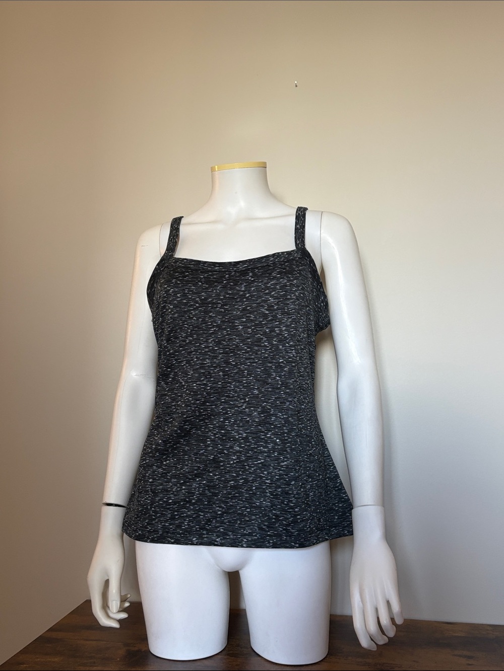 Columbia Grey Heathered Tank Top Large .